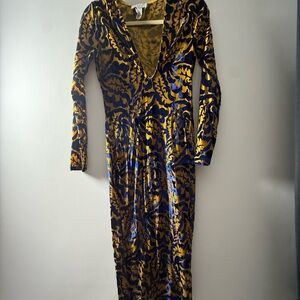 Elegant Blue and Gold Velvet Mesh Dress